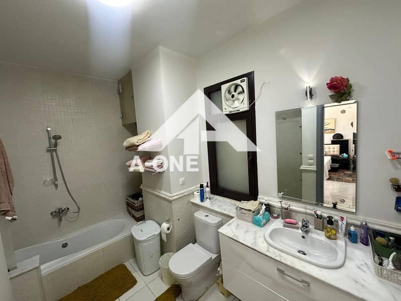 6 d7301122-bc76-4f48-8456-8ddcbdbdcf31. jpg