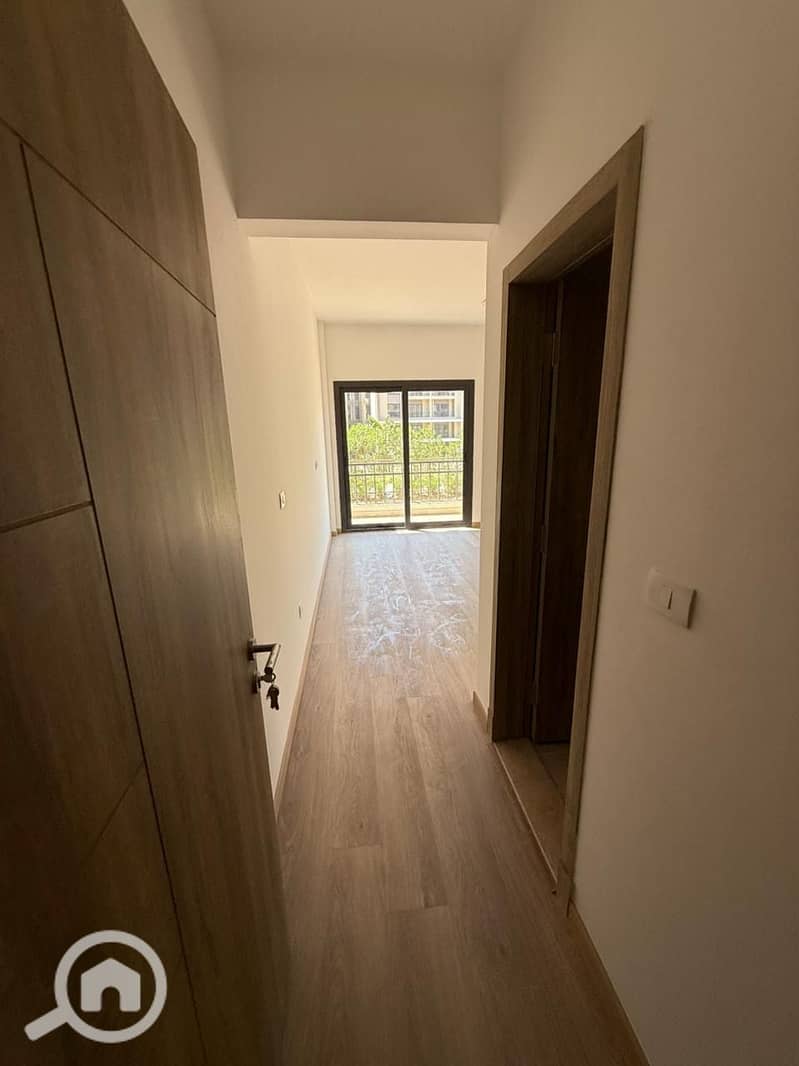 5 87b50108-a8dd-4db8-b5c4-081ba1f4552b. jpeg