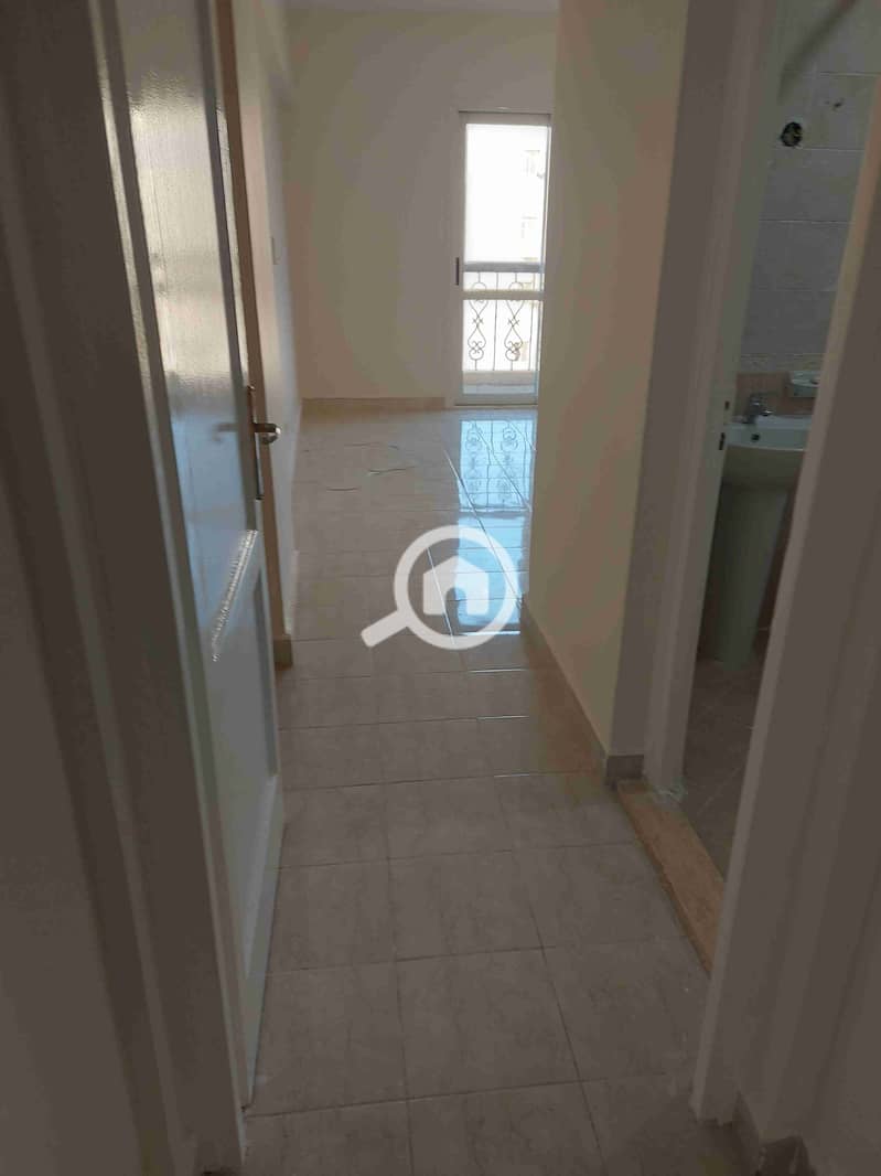 8 ٢٠٢٥١٢٢١_١٤٠٧٢٢. jpg