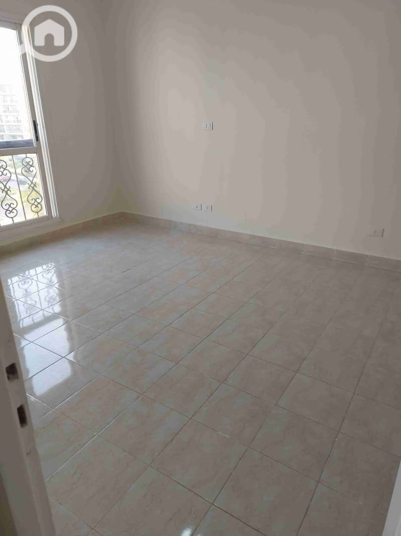 9 ٢٠٢٥١٢٢١_١٤٠٧٢٦. jpg