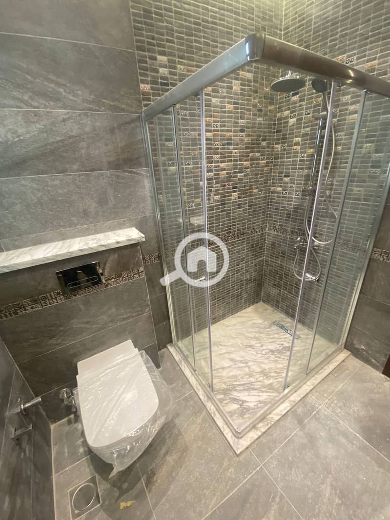 10 a8b9d284-c794-4518-b1f9-52f8f4930cf6. jpeg