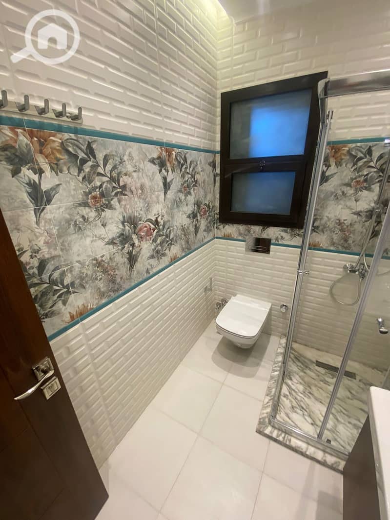 21 26b92073-e8e7-4fd2-b0d8-3da4ffa033b5. jpeg