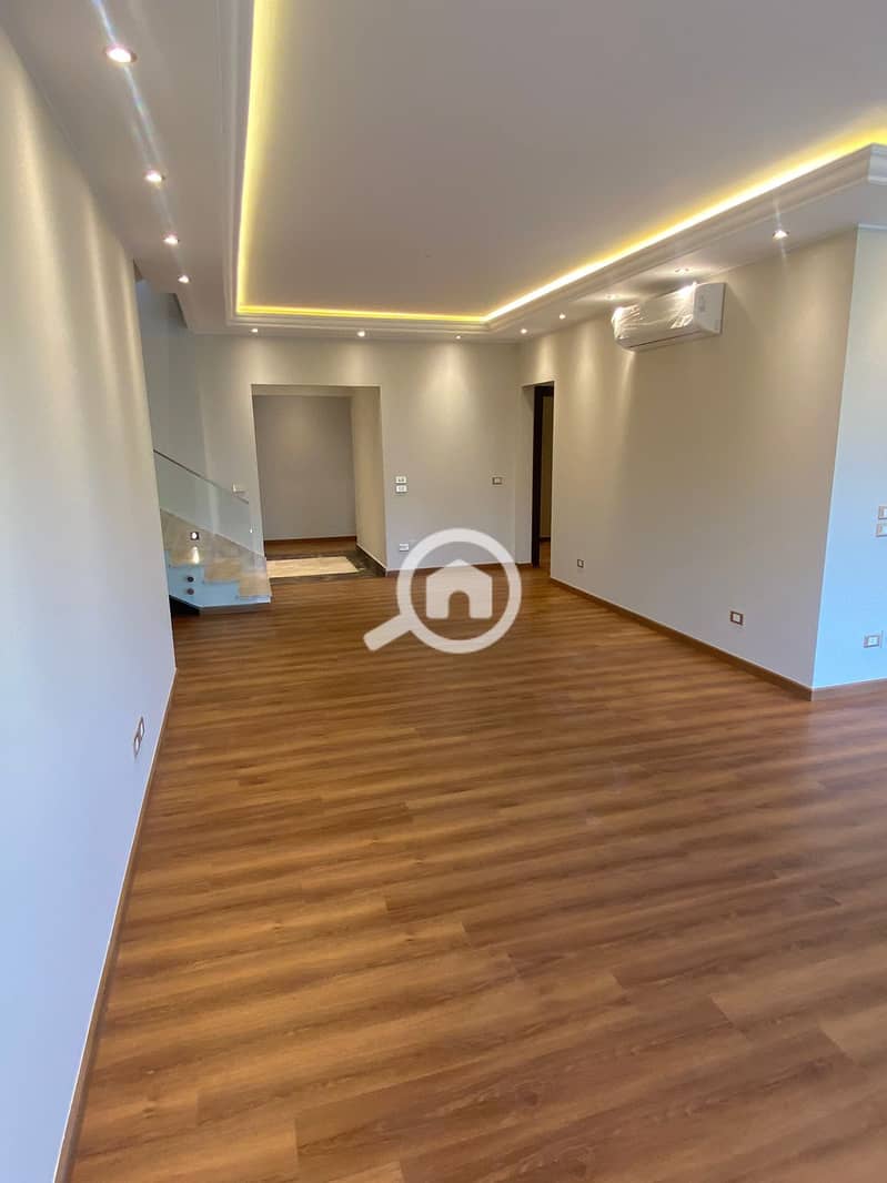 35 795bdfbe-4402-489d-972b-cd09bd93e873. jpeg