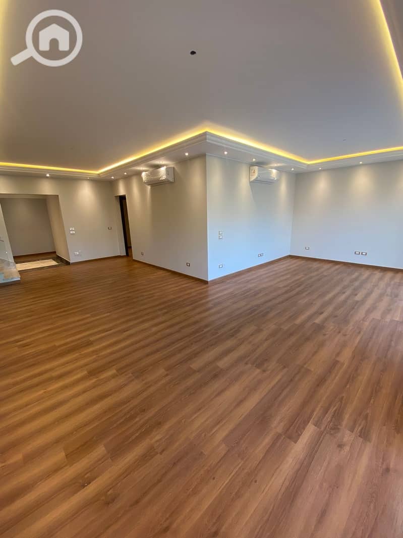 36 bdd430e9-bc87-467e-9b7a-d663fe044587. jpeg