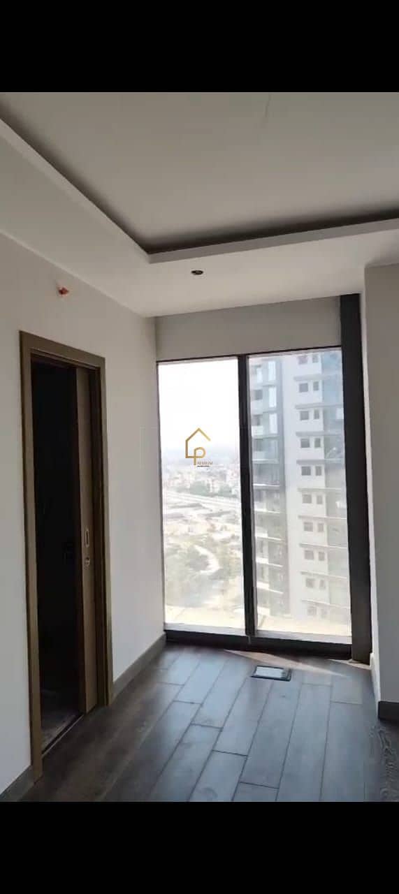 5 WhatsApp Image 2025-12-23 at 4.56. 52 PM (1). jpeg