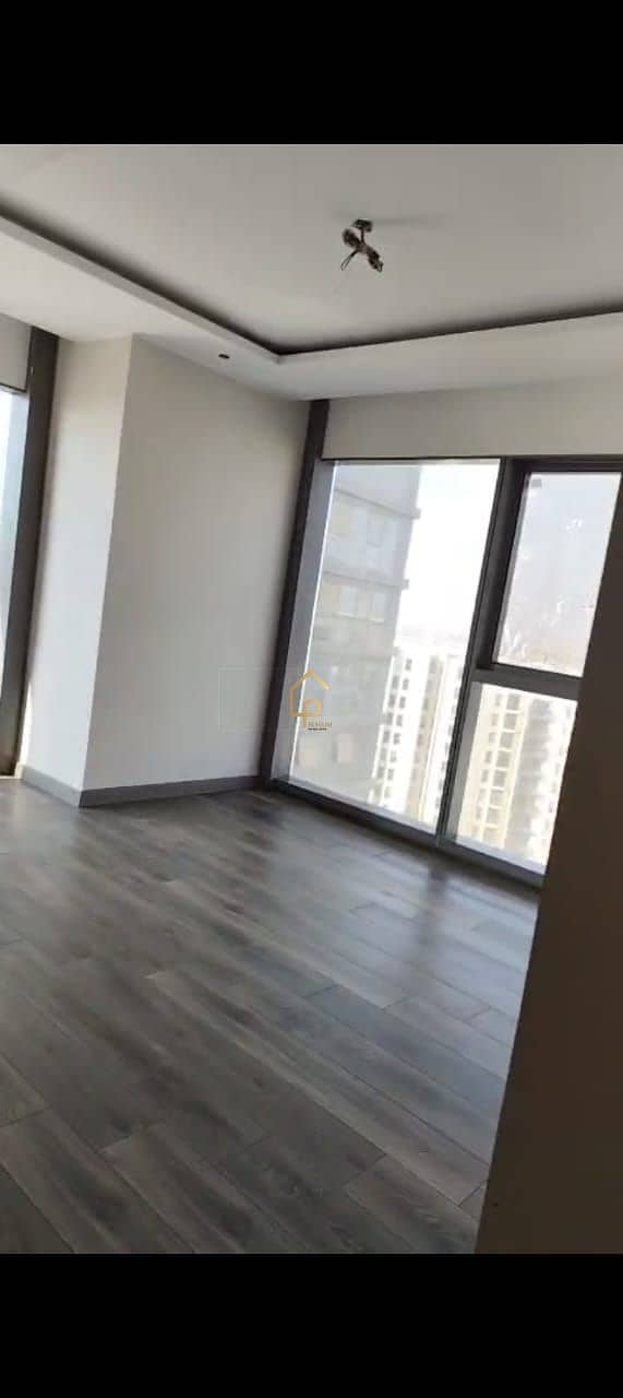 8 WhatsApp Image 2025-12-23 at 4.56. 49 PM (3). jpeg