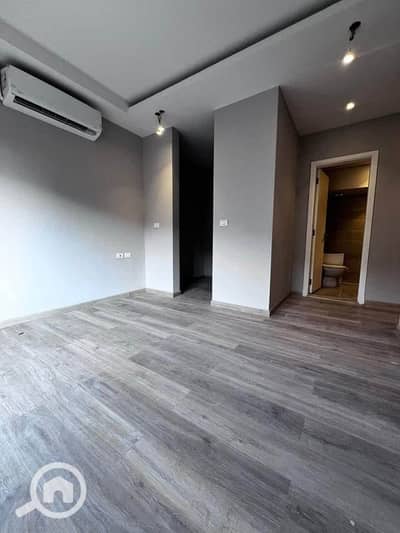 2 Bedroom Apartment for Sale in Sheikh Zayed, Giza - 600881090_122221490708491555_371188510177495887_n. jpg