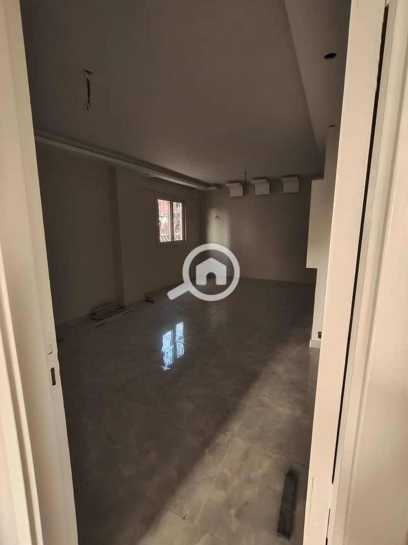 4 WhatsApp Image 2025-12-23 at 18.46. 28 (2). jpeg