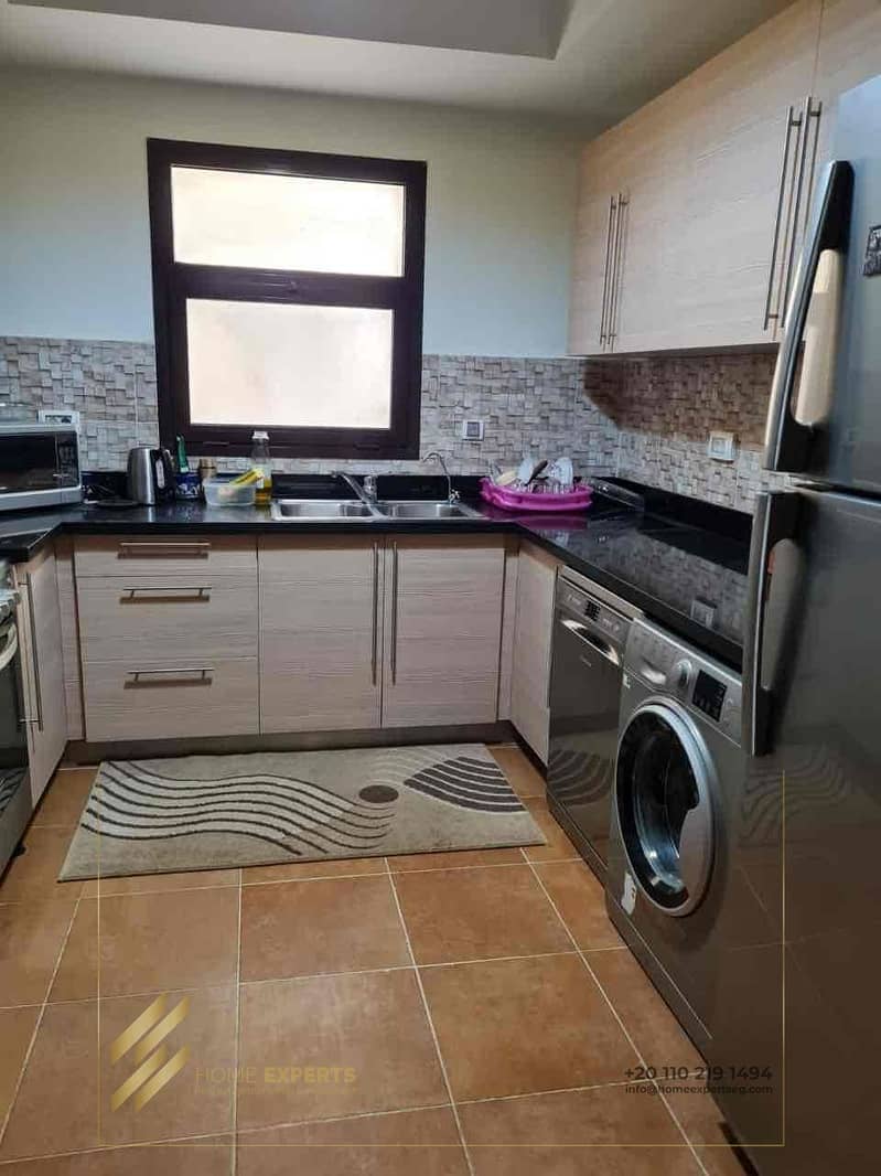 6 2c2251a1-6741-488b-8425-7d1b7eedf404. jpg