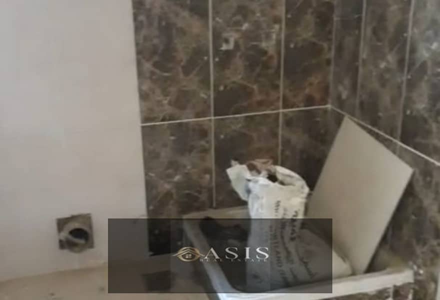 4 583d95f7-c0f1-4992-8187-e161e7844a3f. jpg