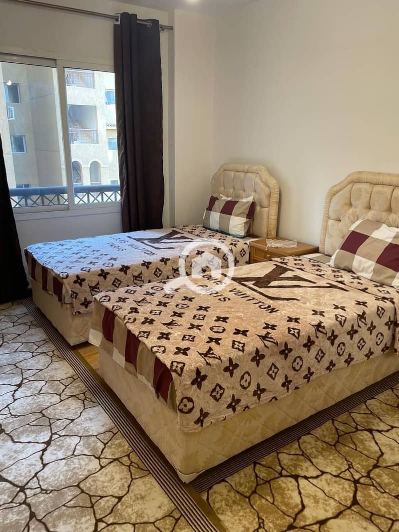 7 753b0236-6f48-4909-bdd6-f009c623ff30. jpg