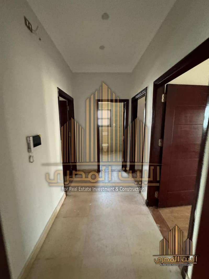 16 U458184 (13). jpg