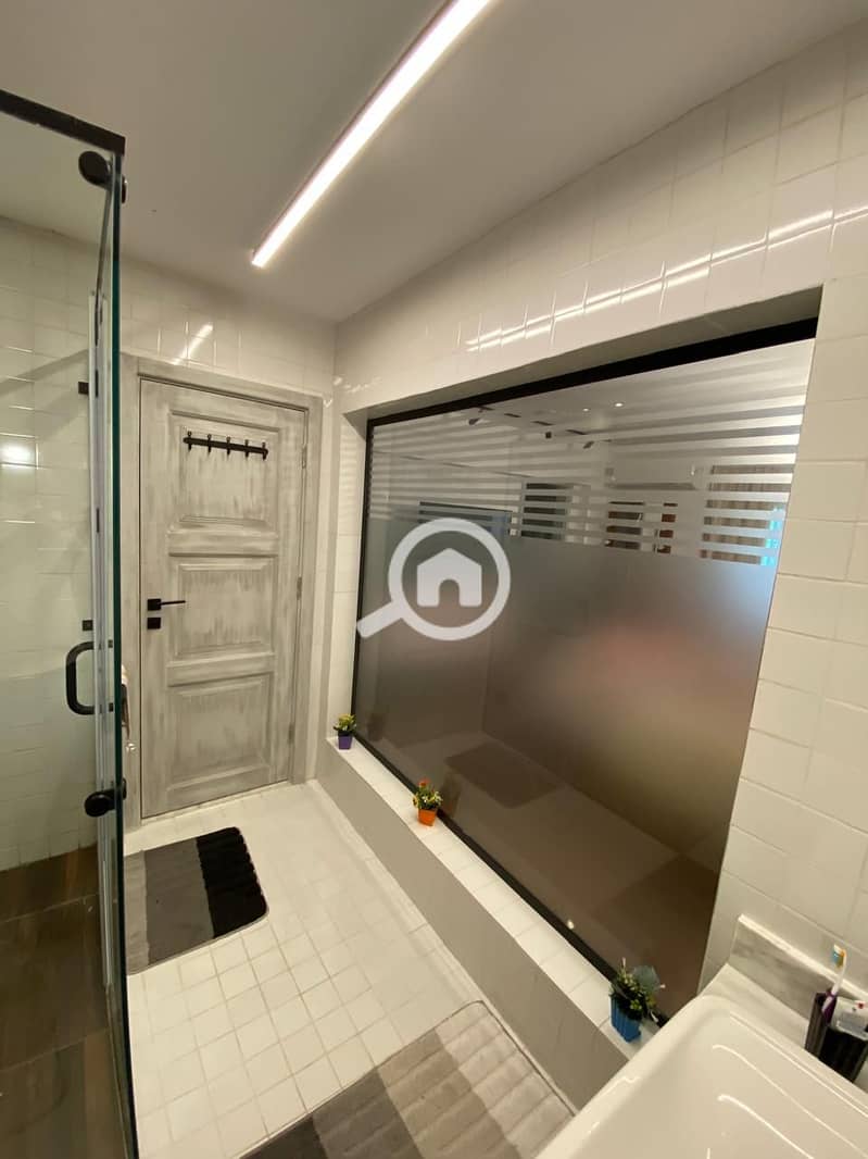 18 WhatsApp Image 2025-12-24 at 12.33. 37 (1). jpeg