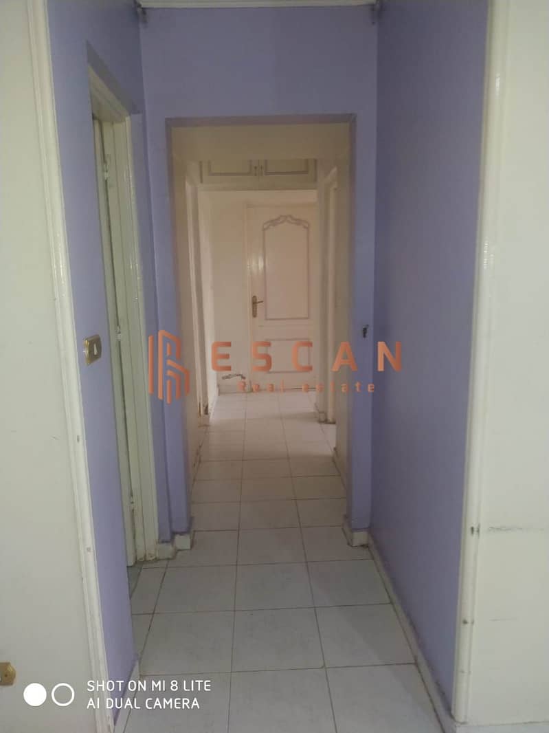 4 0b13c5b9-19e3-494a-9f93-24a24ad47d69. jpg