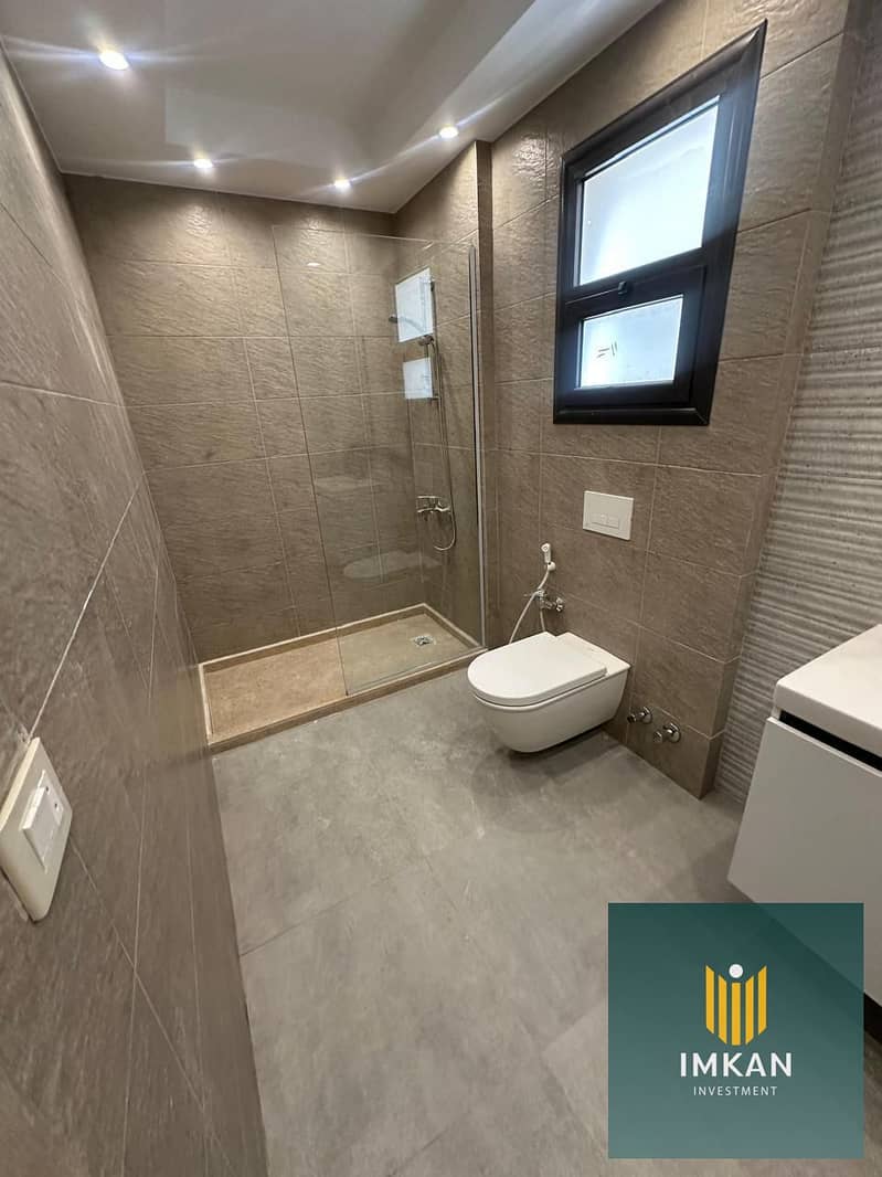 10 db401d01-ea93-4bf3-9a3c-187ca7eb2766. jpg