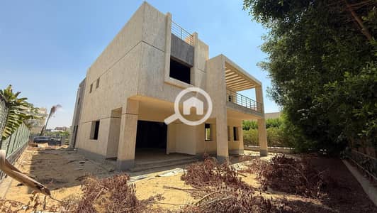 4 Bedroom Villa for Sale in Madinaty, Cairo - 9354b2aa-ad18-4e08-8008-e55887ca6bb2. jpeg