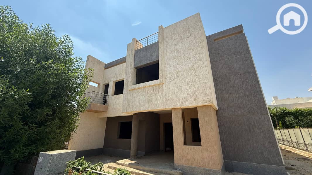 2 13f6d5ec-1d64-4a12-a98e-fbca49f90f4c. jpeg