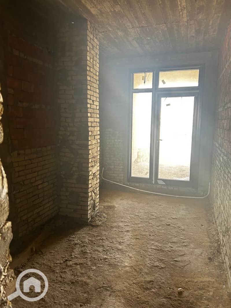 4 WhatsApp Image 2025-12-24 at 3.28. 30 PM (2). jpeg