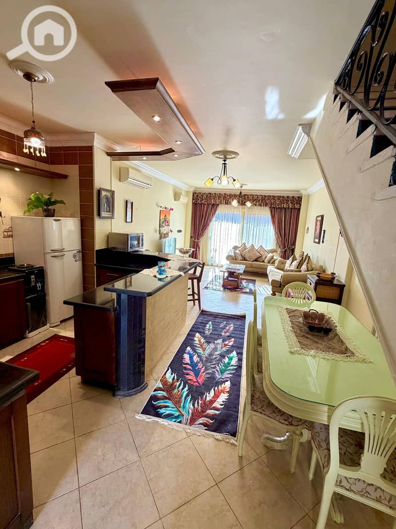 2 1bd44706-0b6f-450c-be0f-8b7054f8c786. jpeg