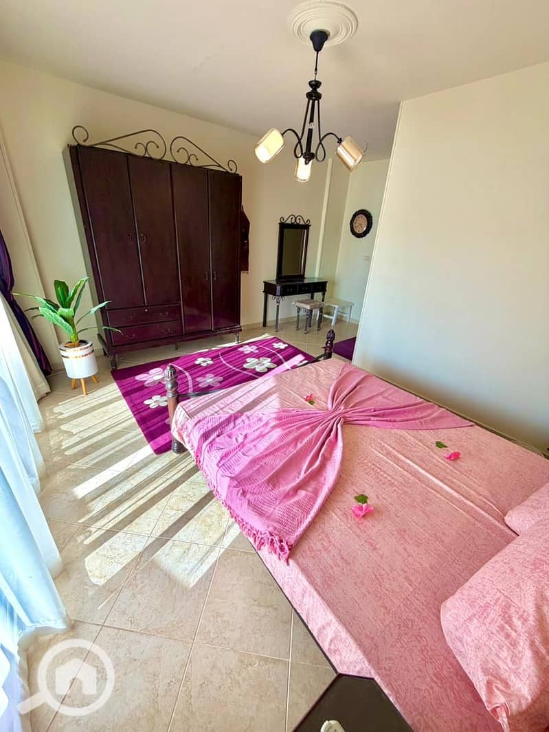 6 799bdf3b-69a8-4e64-af4d-d369db9fc4e5. jpeg