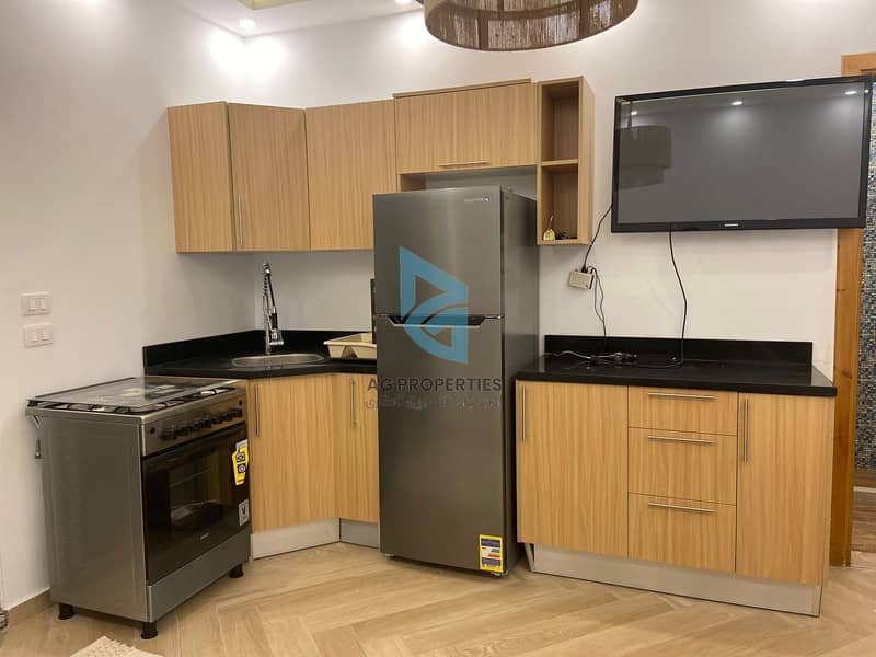 7 c1559592-2928-48f9-9755-8be3875632b3. jpeg