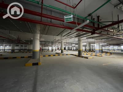 محلات تجارية  للايجار في الشيخ زايد، الجيزة - IMG-20251012-WA0248. jpg