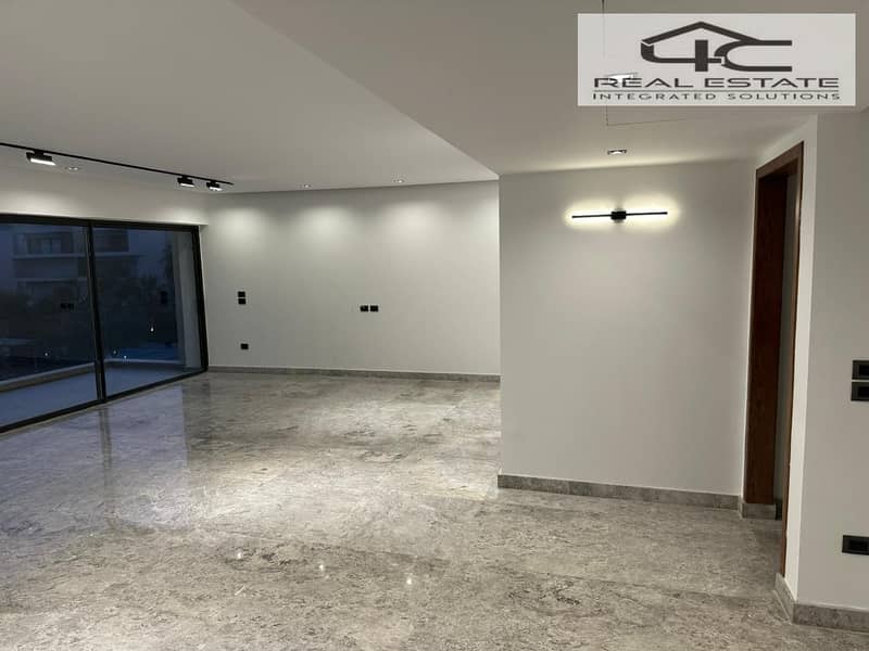 5 WhatsApp Image 2025-12-24 at 3.59. 00 PM. jpeg