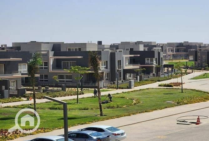 11 8175348-b3275o. jpg