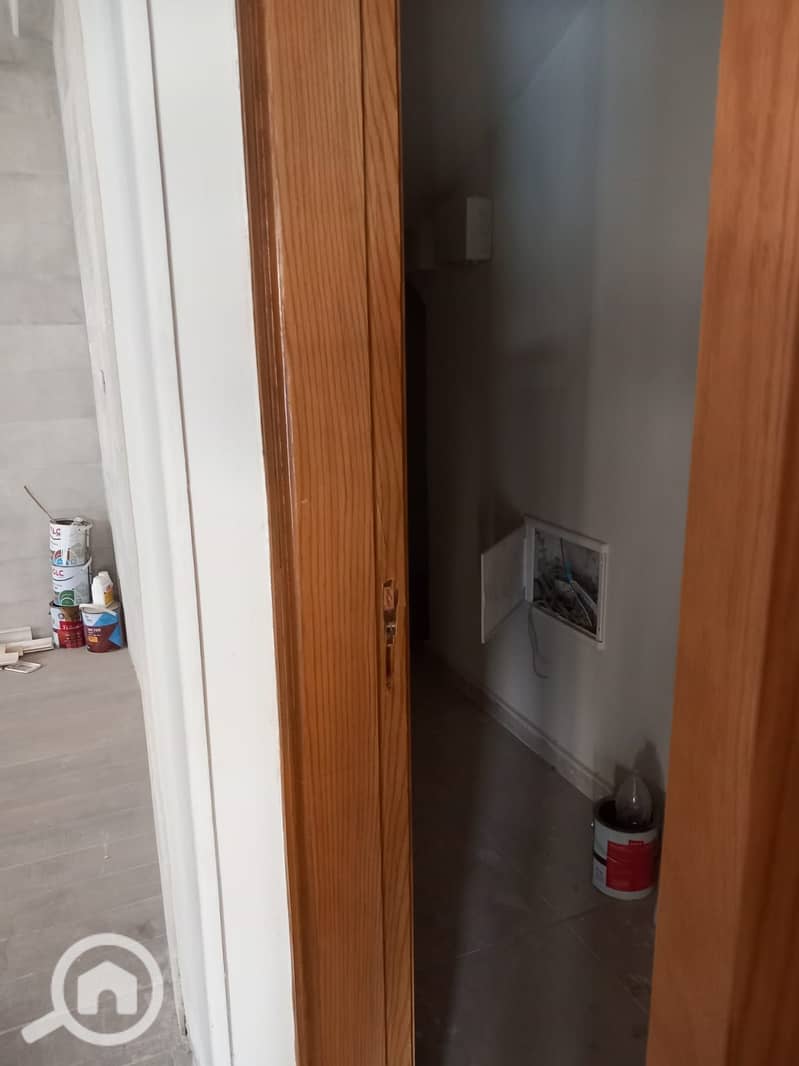 2 1b549a3b-4cf7-4829-bbd4-db46415f0fd2. jpg