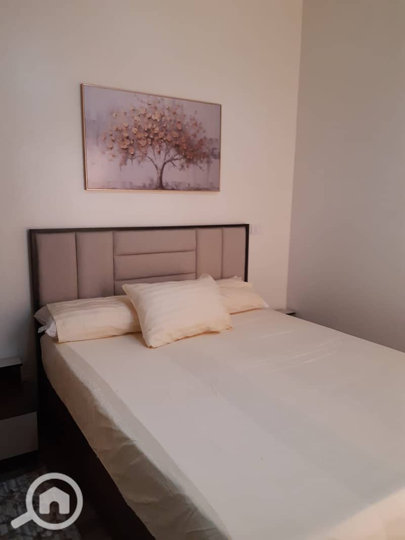 3 ff72ec7e-a130-42e4-ae14-748001685f24. jpeg