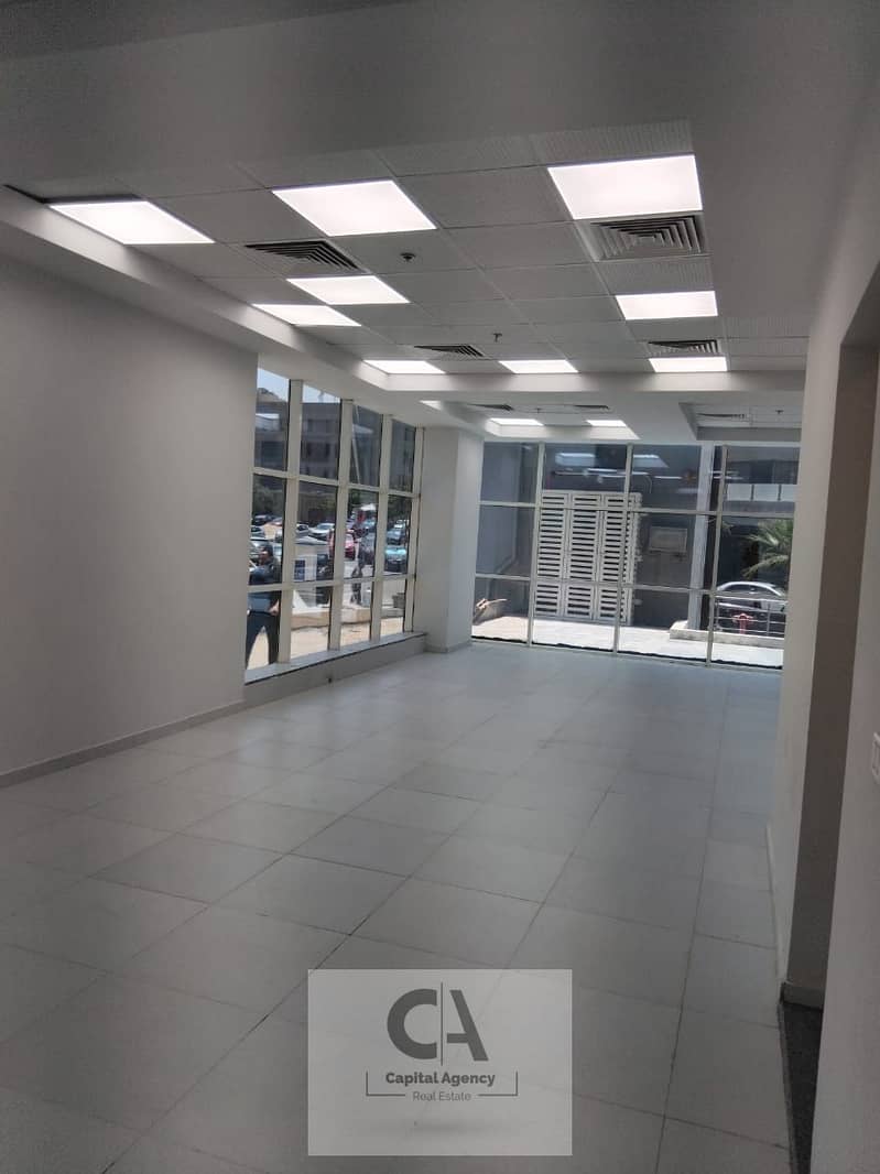 10 81f4ba41-75f1-400a-817e-4569560611b0. jpg