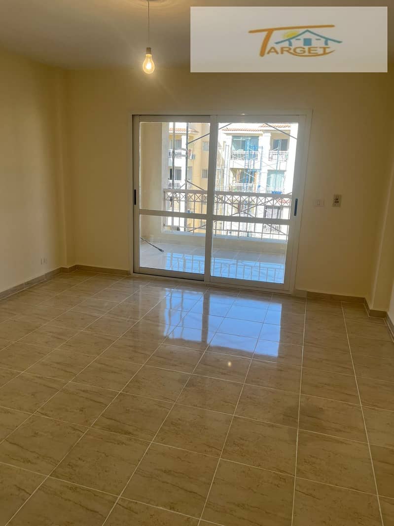 8 993a41ae-ef66-4bb8-b2d7-8bd9215258e8. jpg