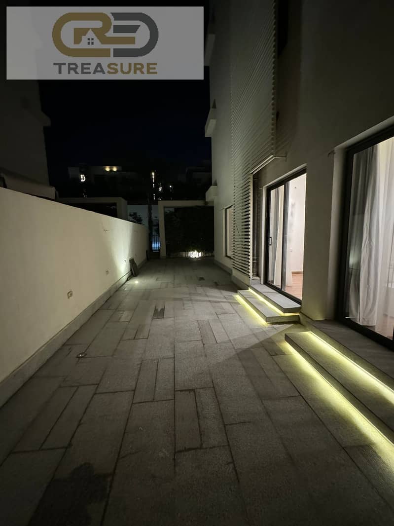 6 WhatsApp Image 2025-12-24 at 4.55. 01 PM. jpeg