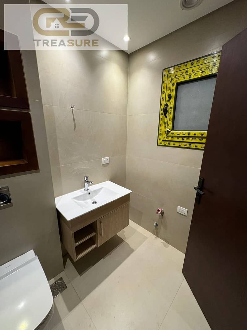 10 WhatsApp Image 2025-12-24 at 4.54. 57 PM. jpeg