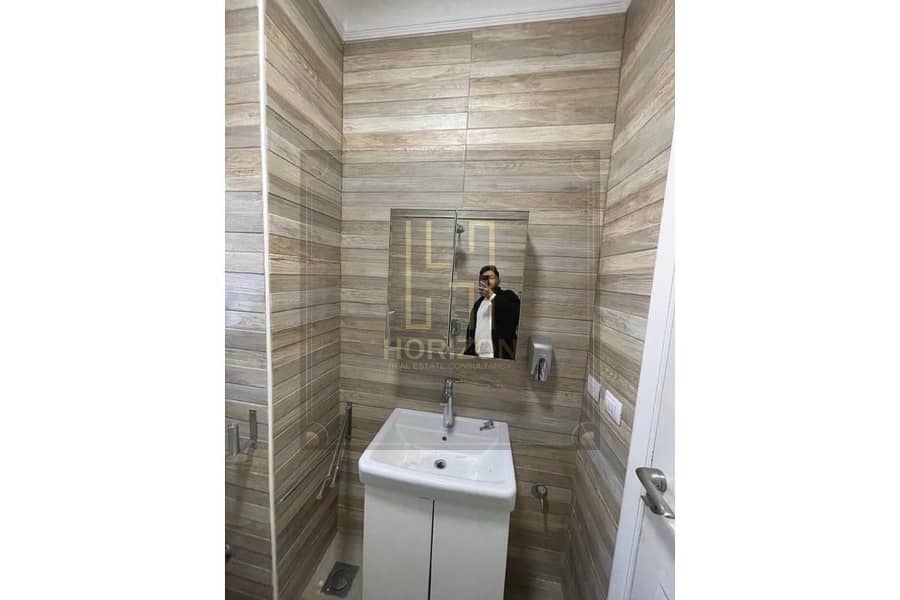 5 WhatsApp Image 2025-12-24 at 5.34. 06 PM (1). jpg