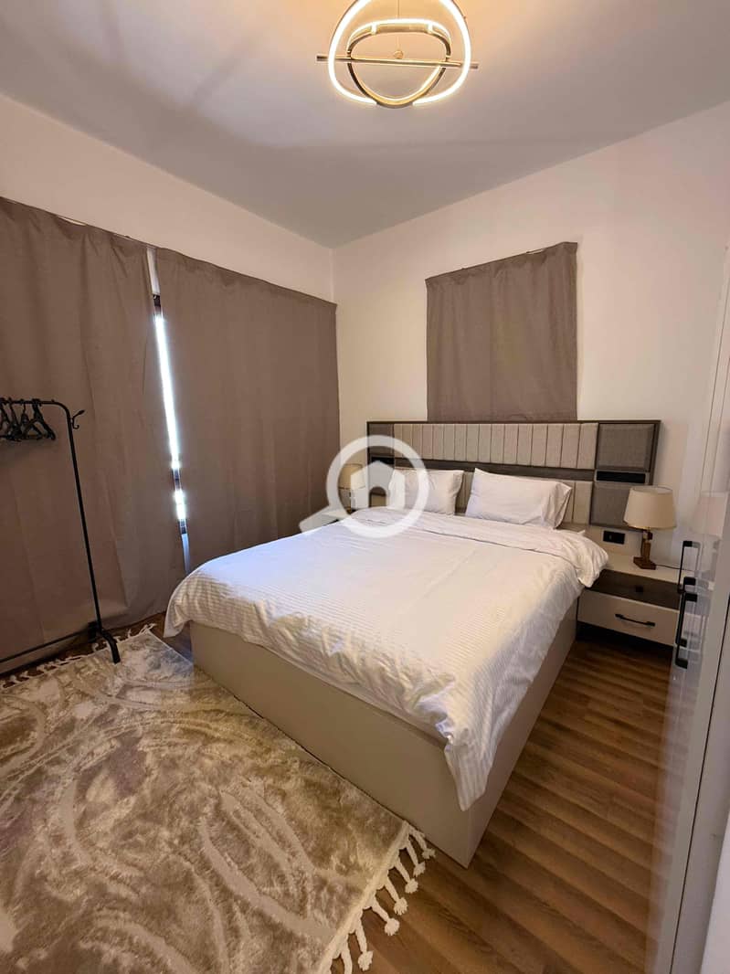 14 fc42aa02-9e66-4a7b-b4b4-f758fc878fd9. jpg