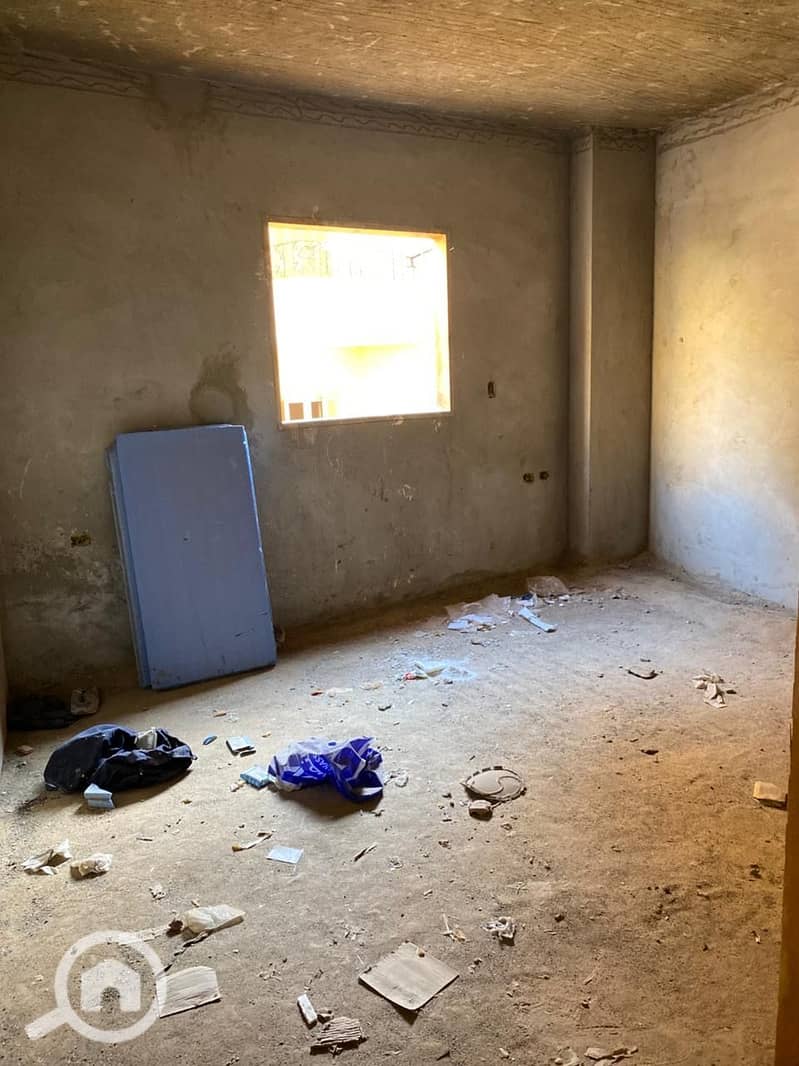 9 f93db23a-4e44-456e-b29b-21c055ca8e02. jpeg