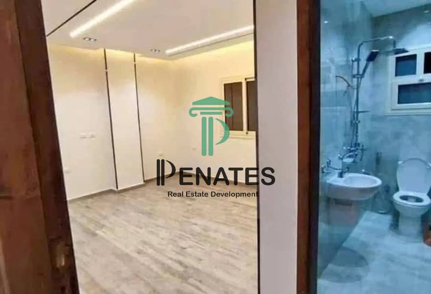 6 8406375-854c1o. jpg