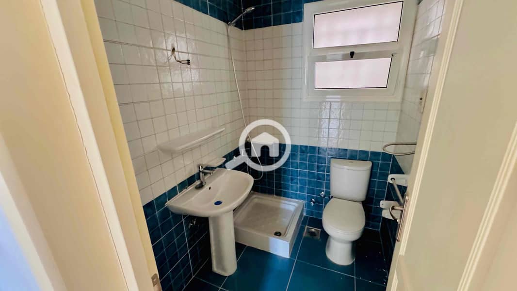 7 39e1516d-cab0-4ede-ad55-257236fed983. jpg