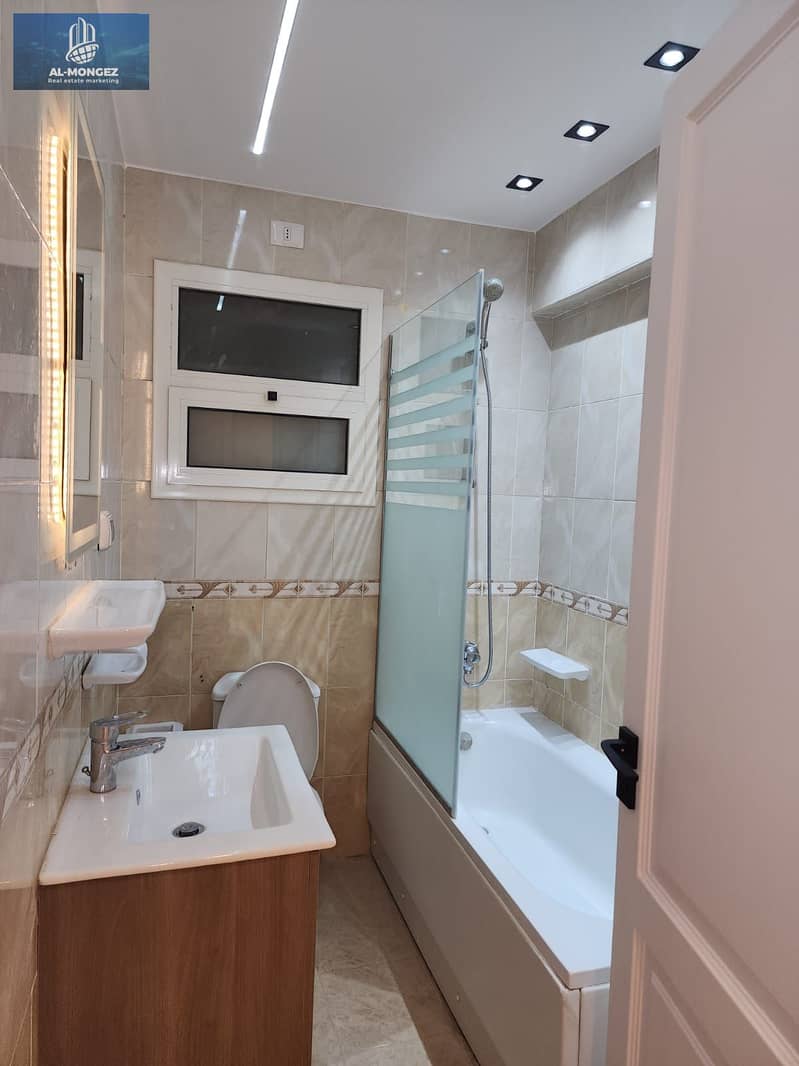 8 a3f2d1fd-dbfc-4909-92e5-6c6810fc49af. jpg