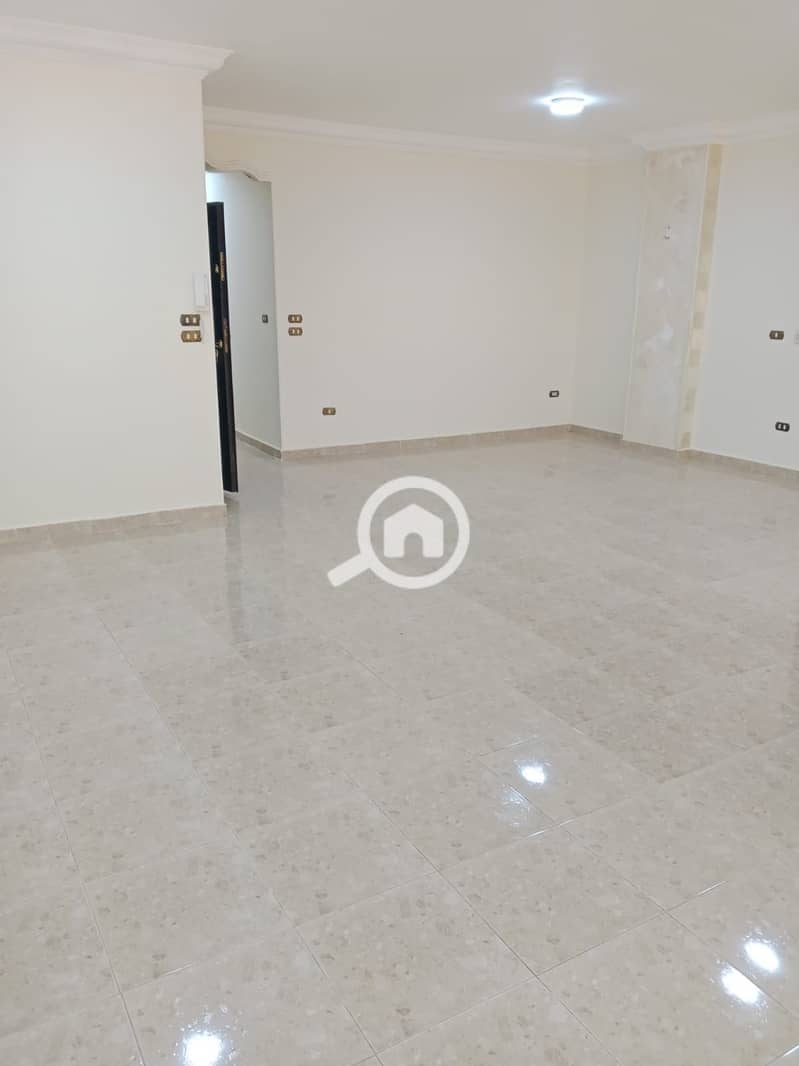 2 ac38455a-f61c-4e14-aa69-902f53dfaaa7. jpg