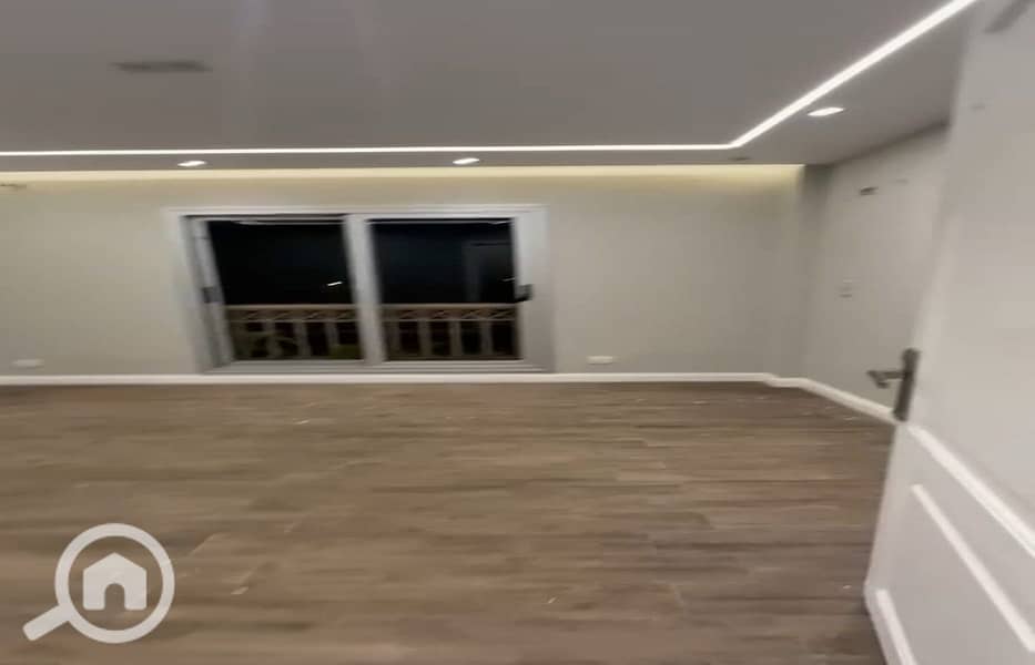 10 41333807-edb5-4a27-b409-eaf4f3595f8e. jpg