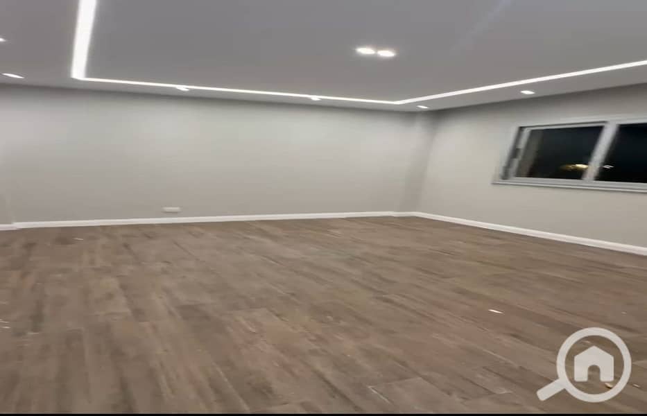 11 b4f61861-7835-4fe6-aafc-84ad152922bc. jpg