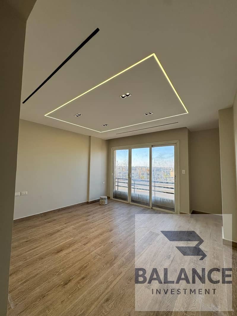 5 WhatsApp Image 2025-12-21 at 7.10. 52 PM (1). jpeg