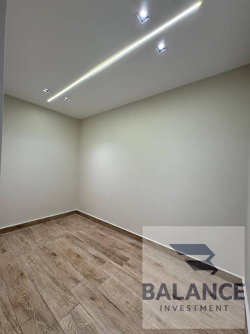 6 WhatsApp Image 2025-12-21 at 7.10. 52 PM (2). jpeg