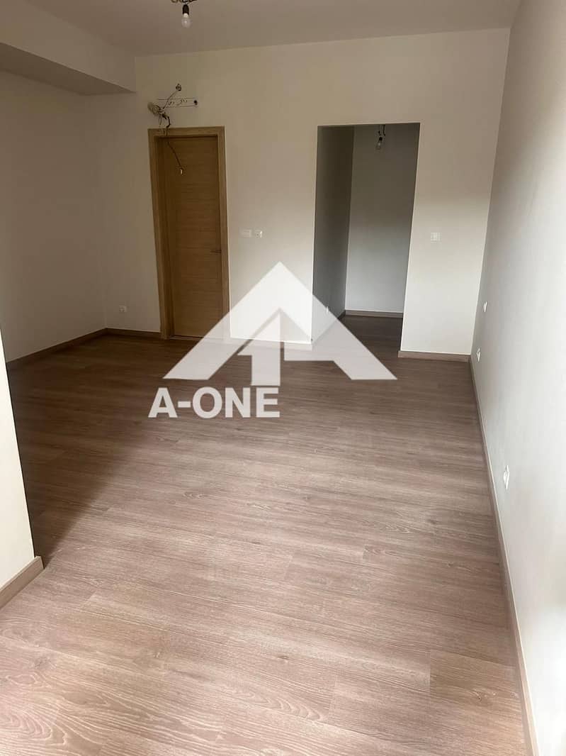 8 a2b33078-fb4d-4563-adf8-7cd56c686941. jpg