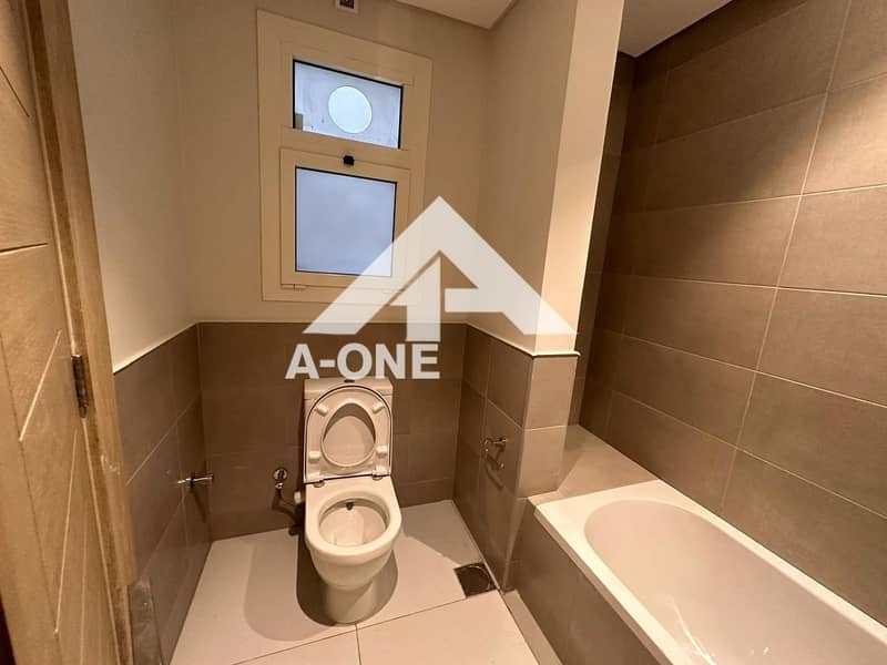 10 28541e24-245f-4585-87f6-c09a8eff5f63. jpg