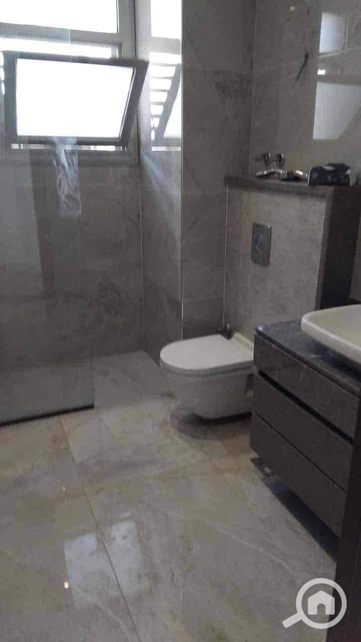 3 bc77ddbb-e5eb-4635-bb17-bef23802deb2. jpg