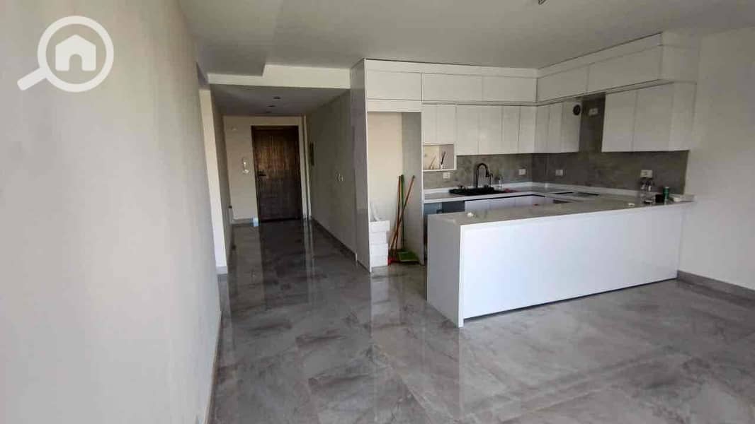 7 faa7acae-5747-46e6-a1ba-1d9bf6b5d278. jpg