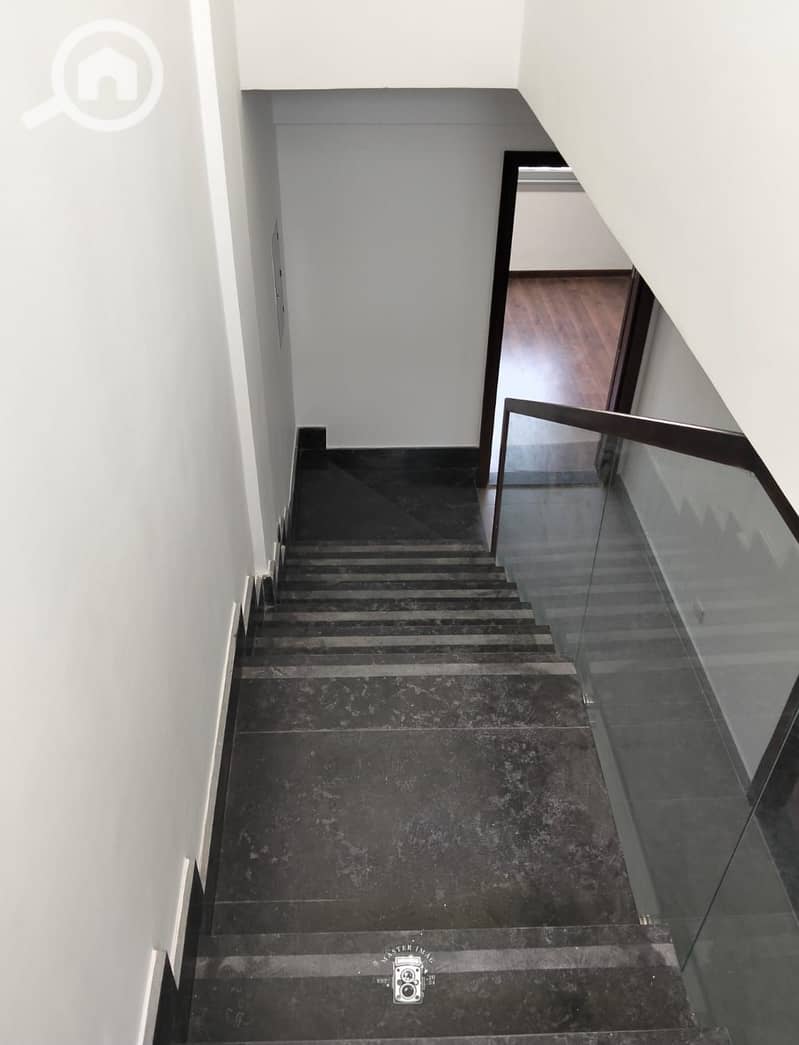 3 WhatsApp Image 2025-12-17 at 2.07. 35 PM (2). jpeg